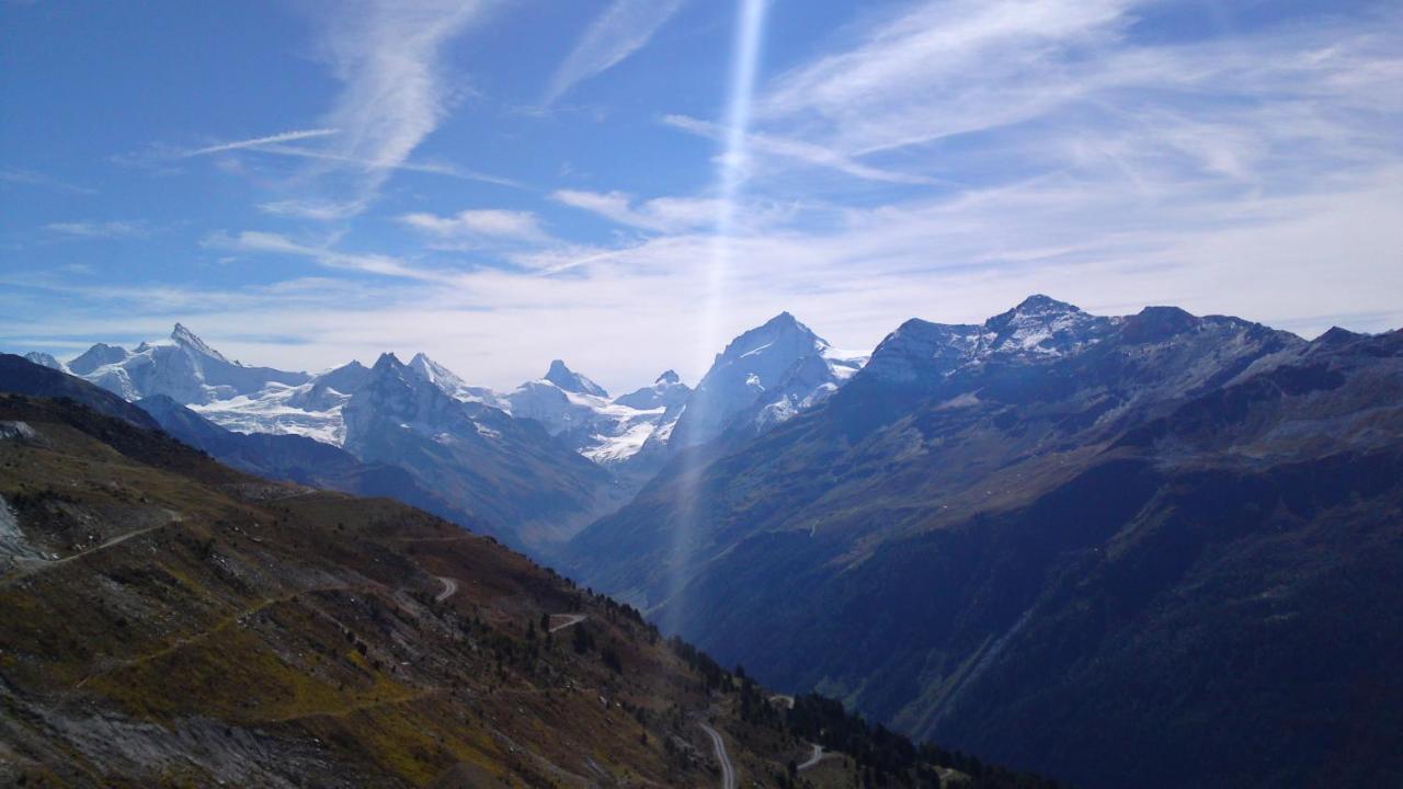 Chalet Waldrand Inden エクステリア 写真