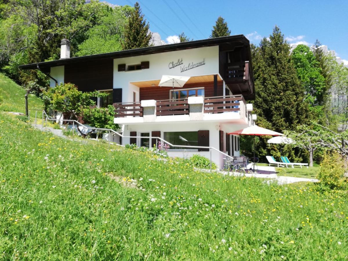 Chalet Waldrand Inden エクステリア 写真