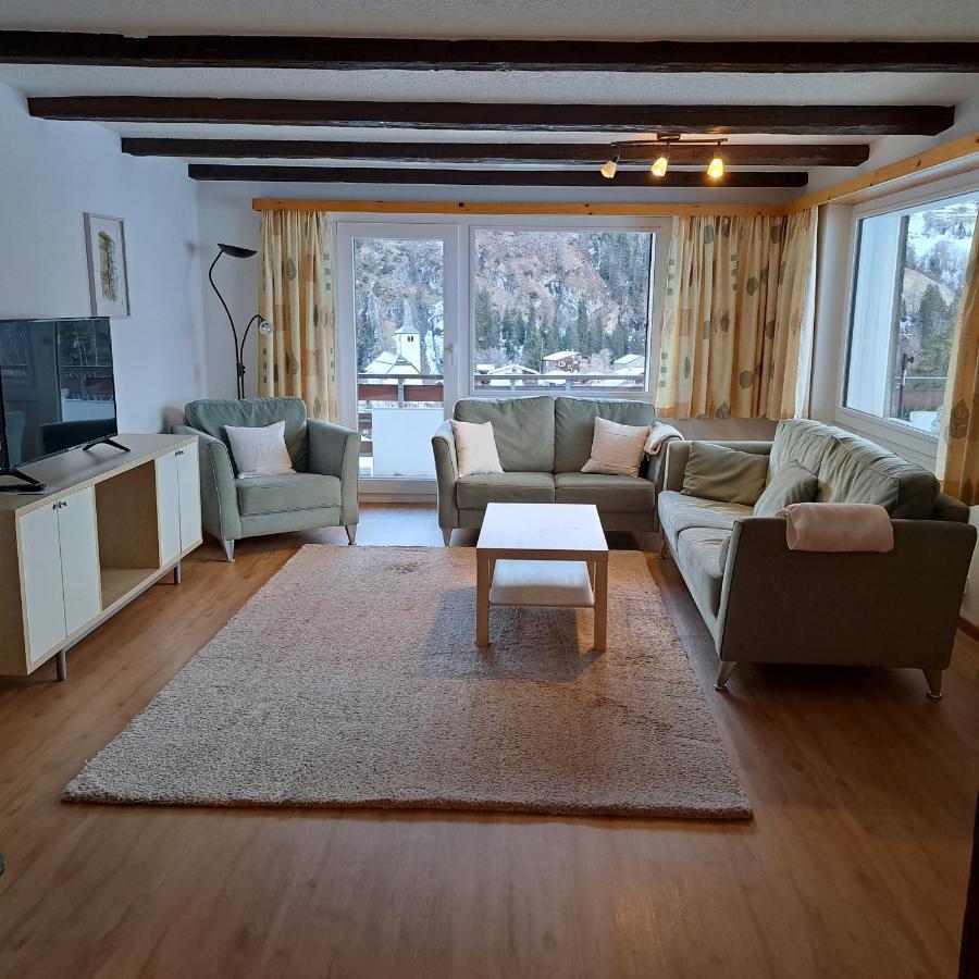 Chalet Waldrand Inden エクステリア 写真