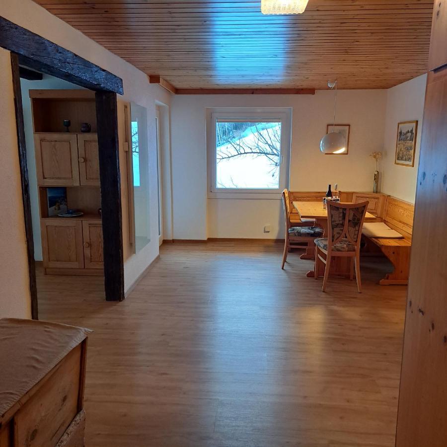 Chalet Waldrand Inden エクステリア 写真