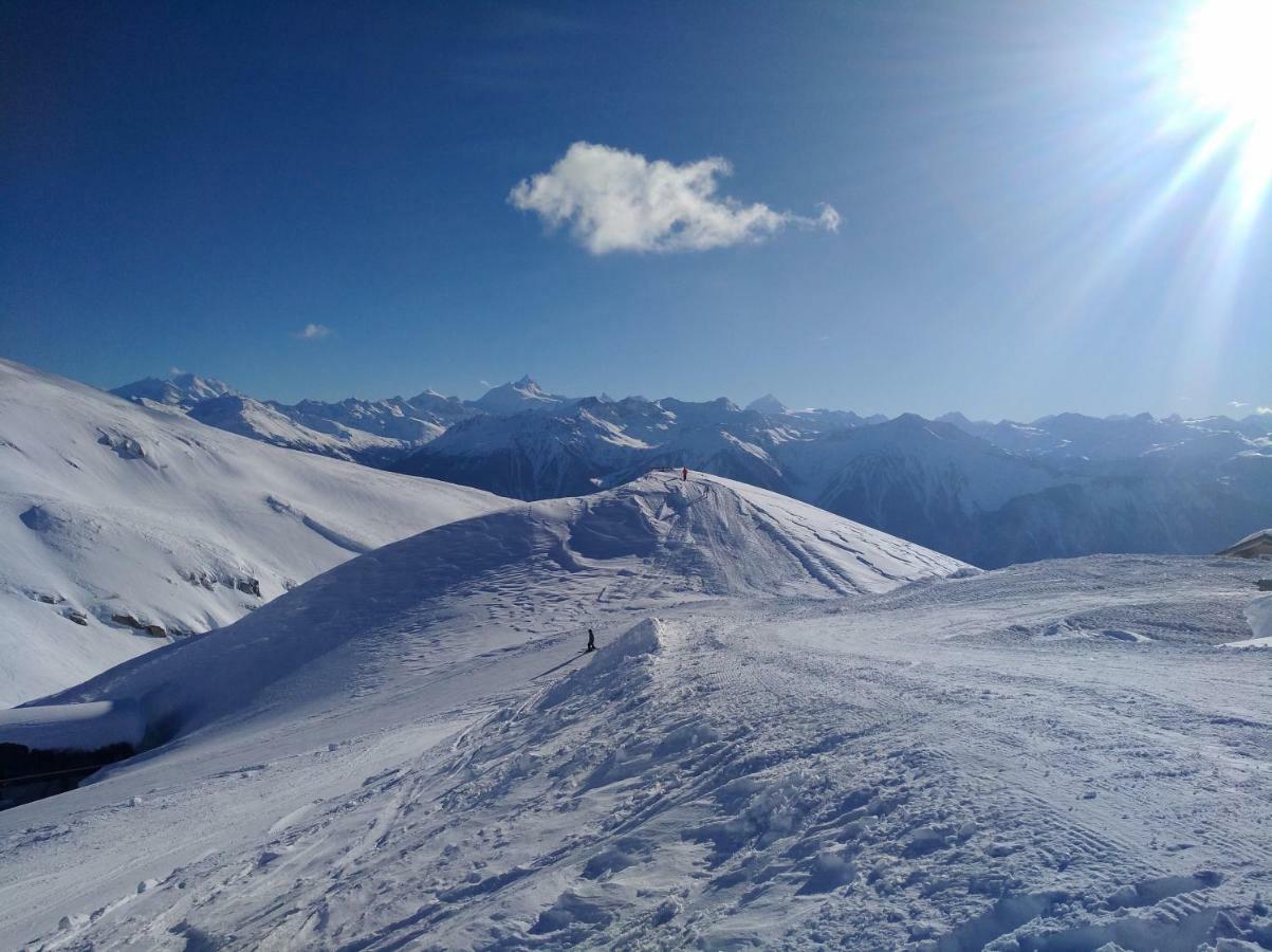 Chalet Waldrand Inden エクステリア 写真